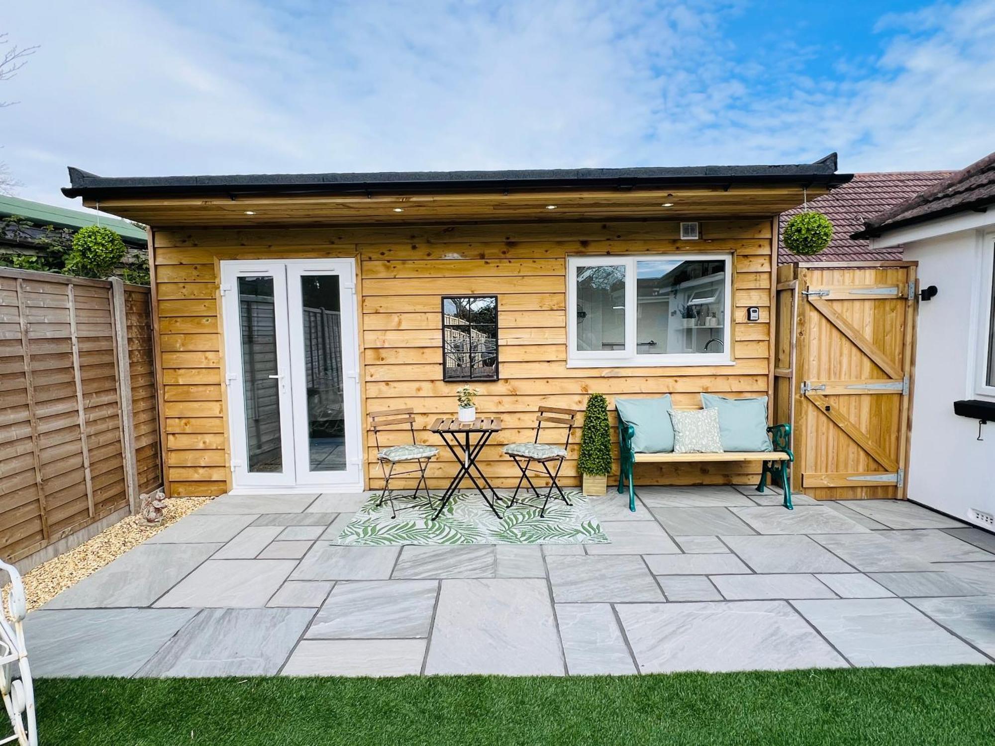 The Mudeford Gem Accommdation Christchurch (Dorset) Exterior foto